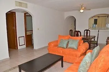 פלאייה דל כרמן Condo Rinconada Del Sol 3*, פלאייה דל כרמן
